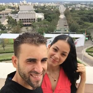 Meet your Posher, Carlos